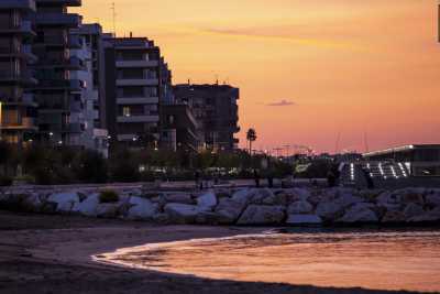Bari, tra isolamento e waterfront quel rione che vive a contatto con il mare: San Girolamo